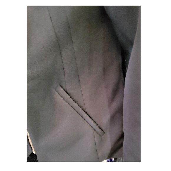 Trouvé Off-Shoulder Asymmetric Zip Jacket, Black, Womens Size Large - Picture 9 of 9